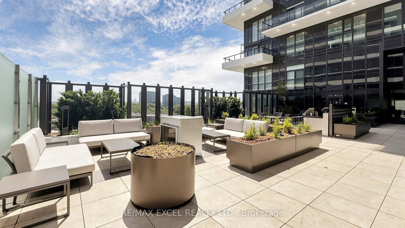 30 Inn on the park Drive, Unit 3010 thumbnail 50