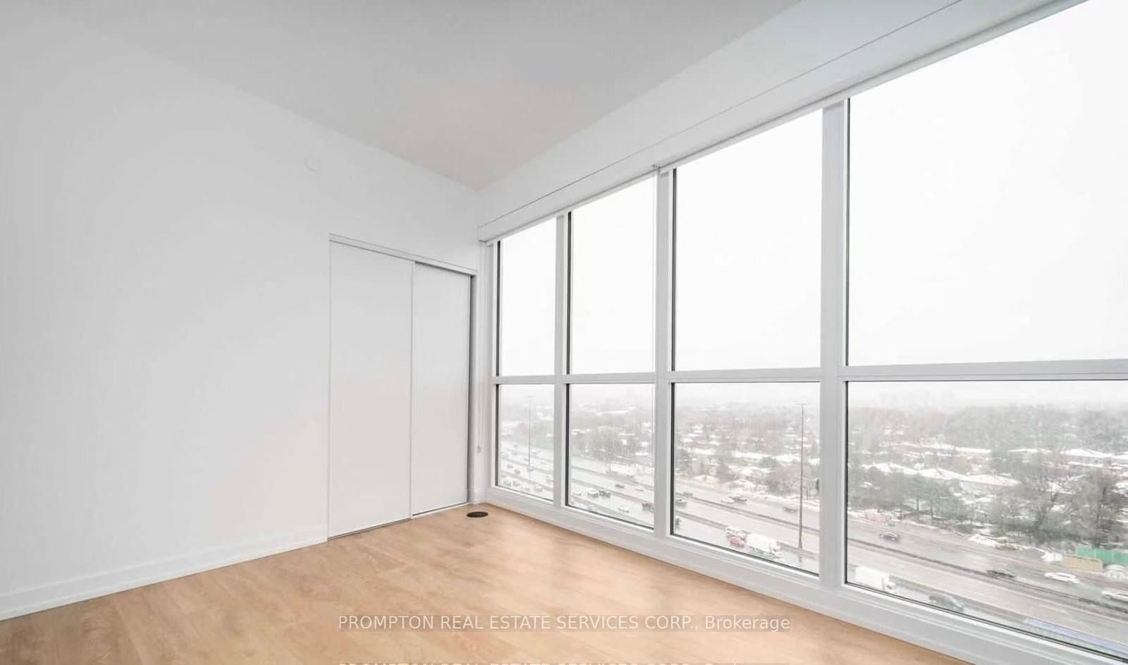 117 Mcmahon Drive, Unit 1503 thumbnail 12