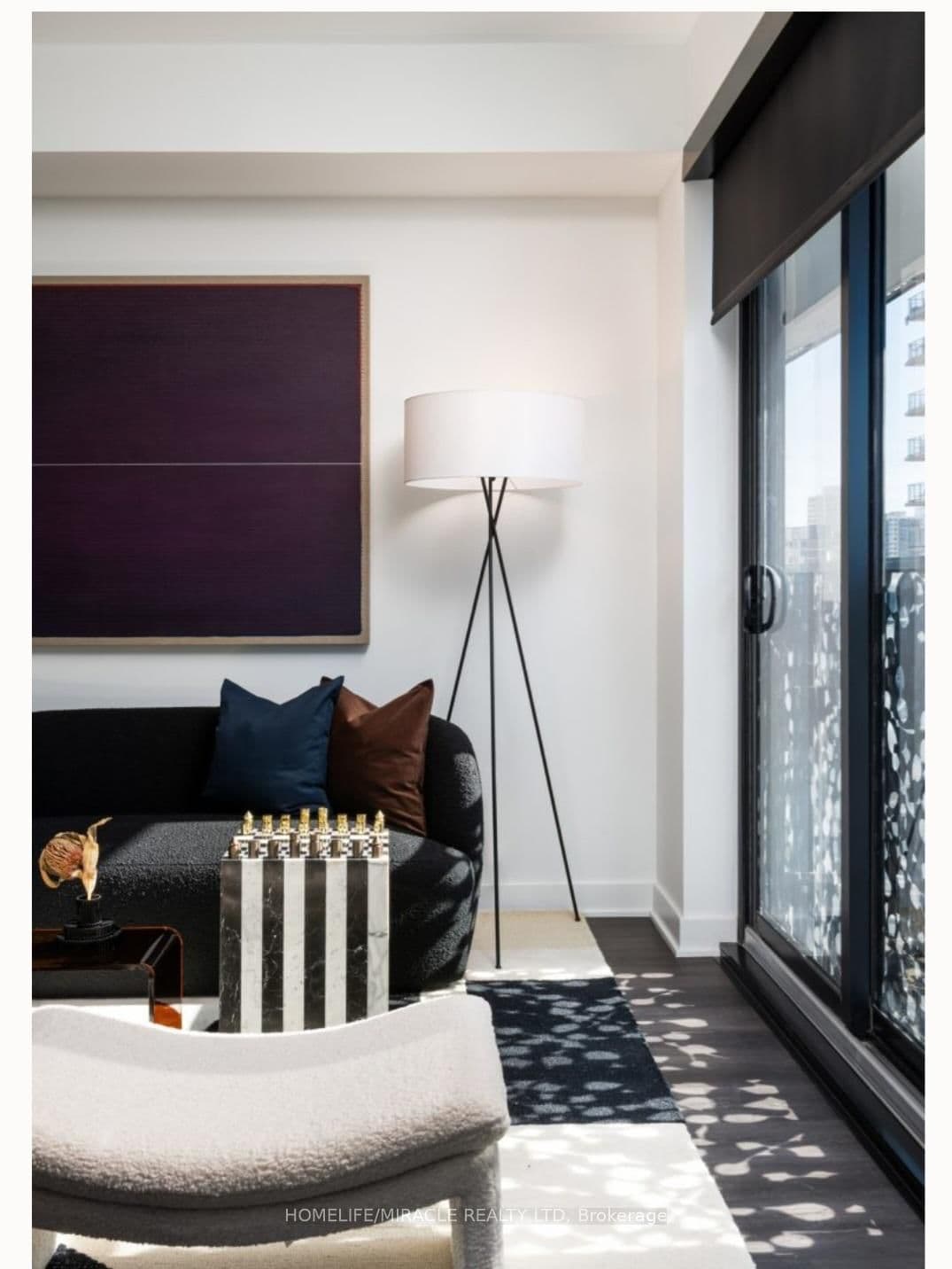 55 Charles Street E, Unit 3505 thumbnail 12