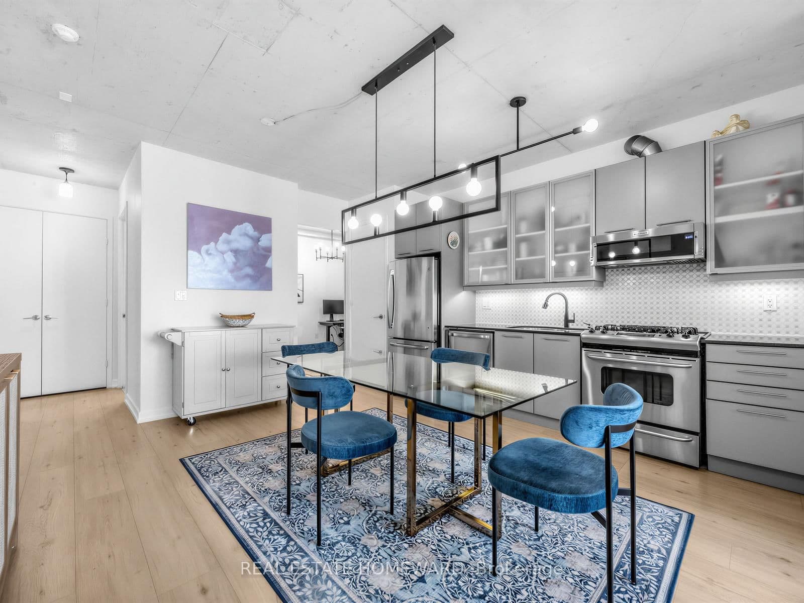 533 Richmond Street W, Unit 706 thumbnail 11