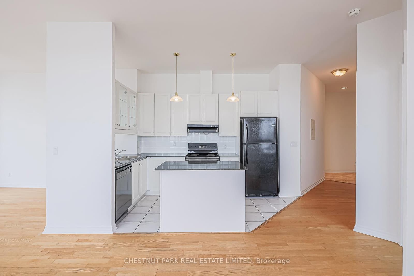 797 Don Mills Road, Unit 808 thumbnail 18