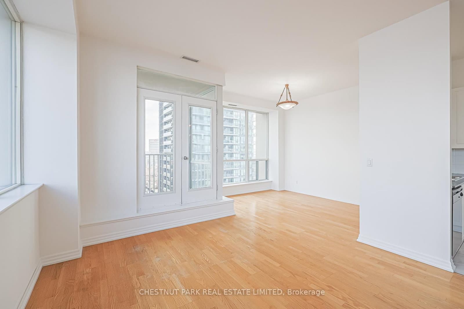 797 Don Mills Road, Unit 808 thumbnail 9