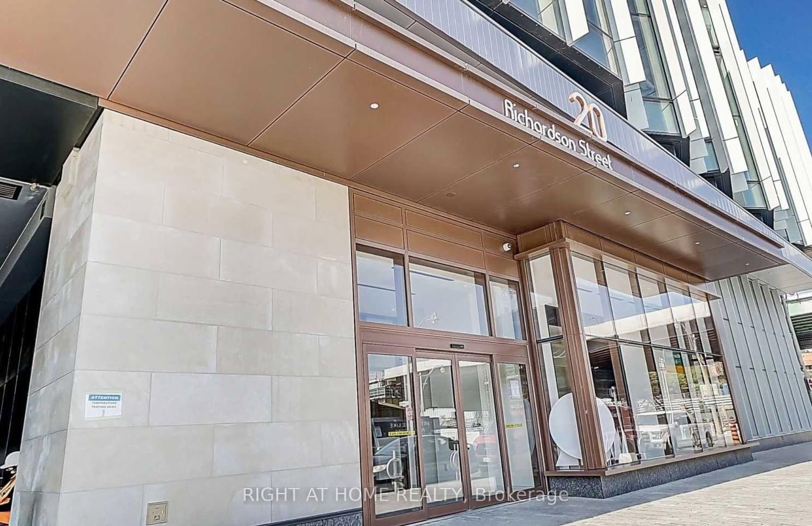 20 Richardson Street, Unit 3106 thumbnail 18