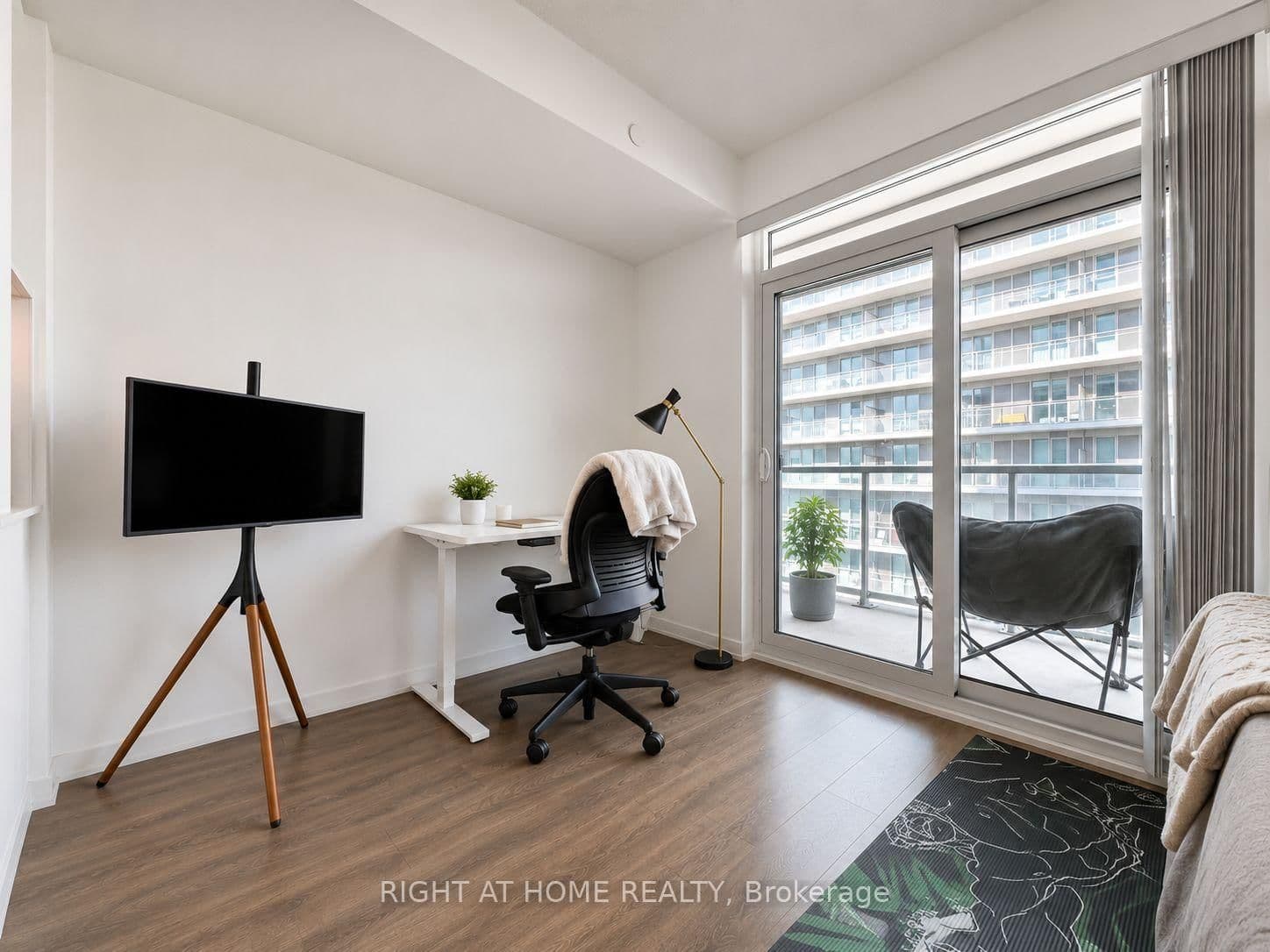 20 Richardson Street, Unit 3106 thumbnail 3
