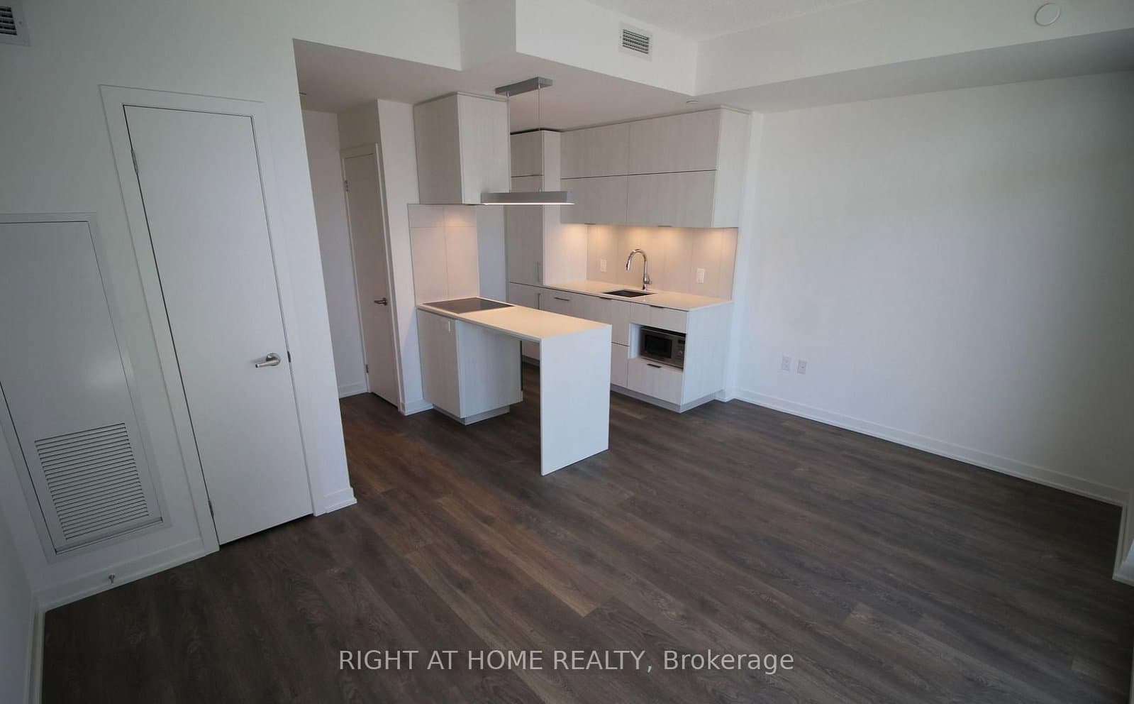 20 Richardson Street, Unit 3106 thumbnail 7