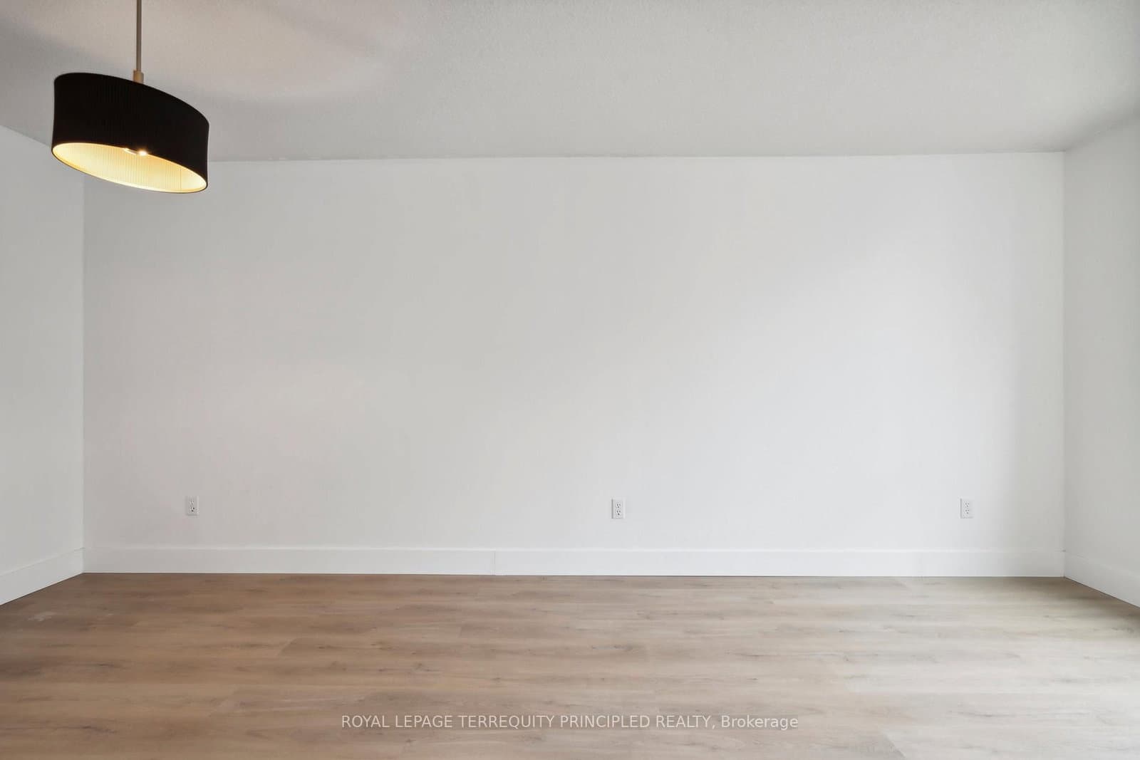 942 Yonge Street, Unit 418 thumbnail 19