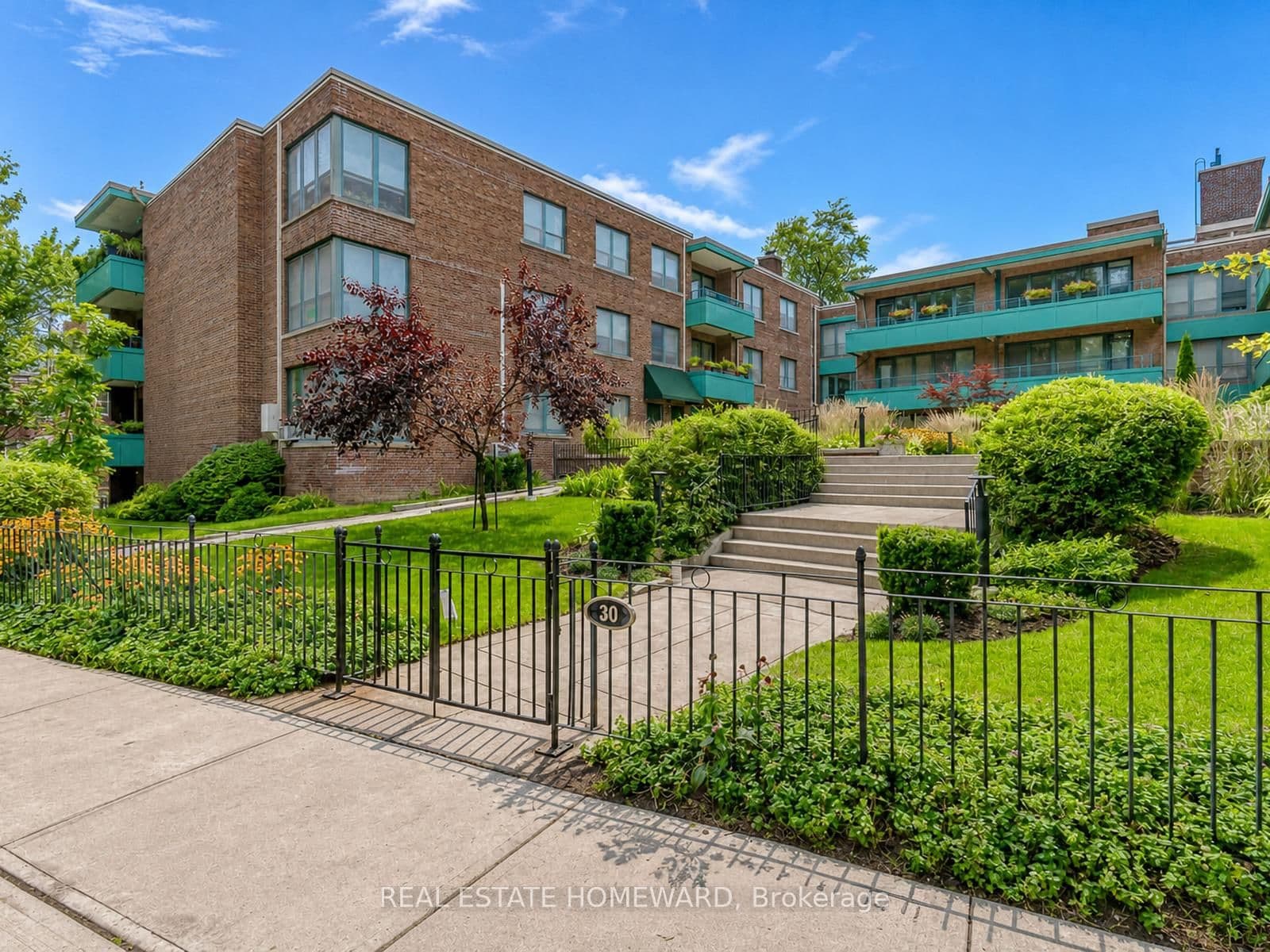 30 Elm Avenue, Unit 309 thumbnail 2