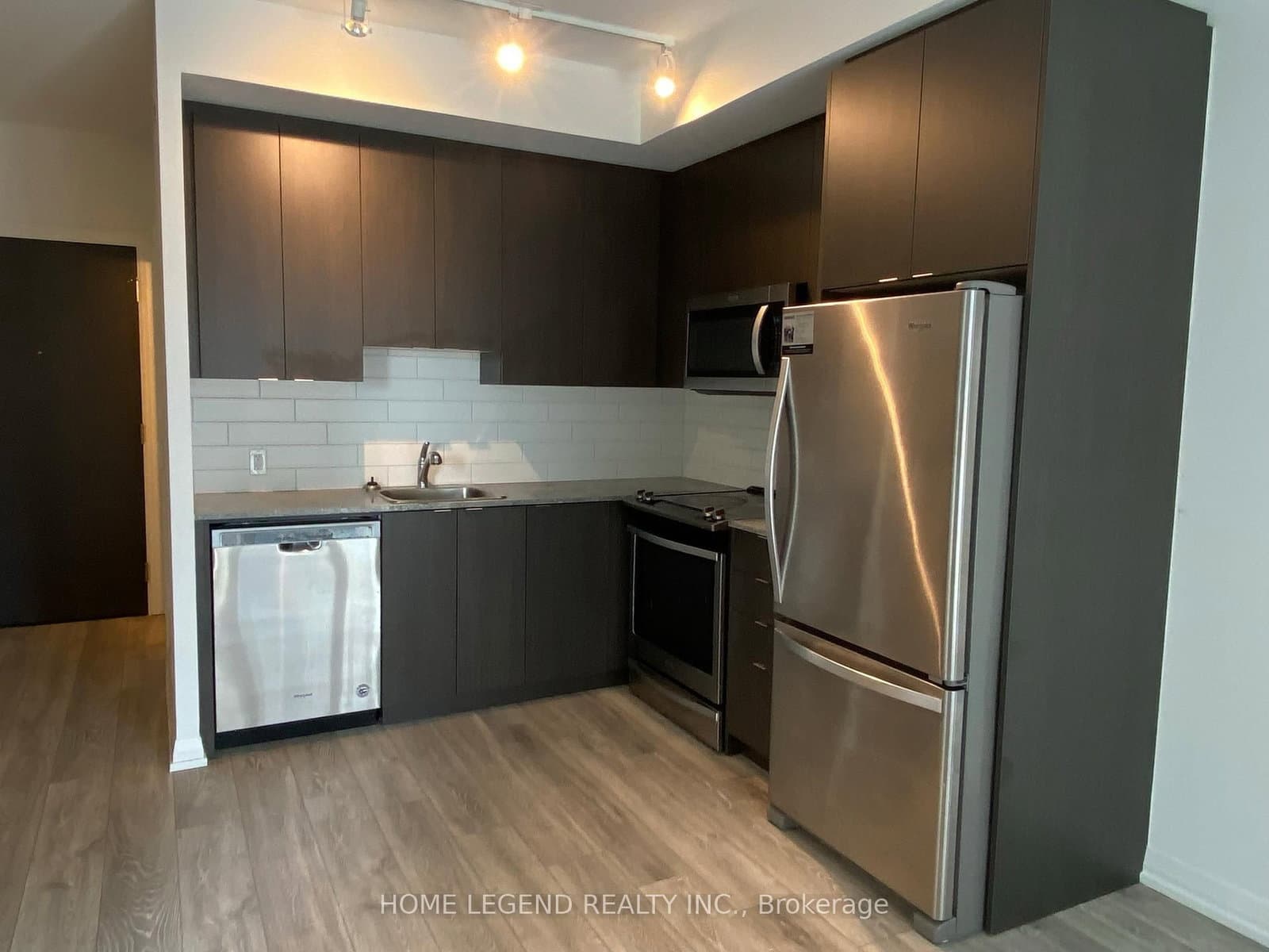 60 Ann O'reilly Road N, Unit 366 thumbnail 5