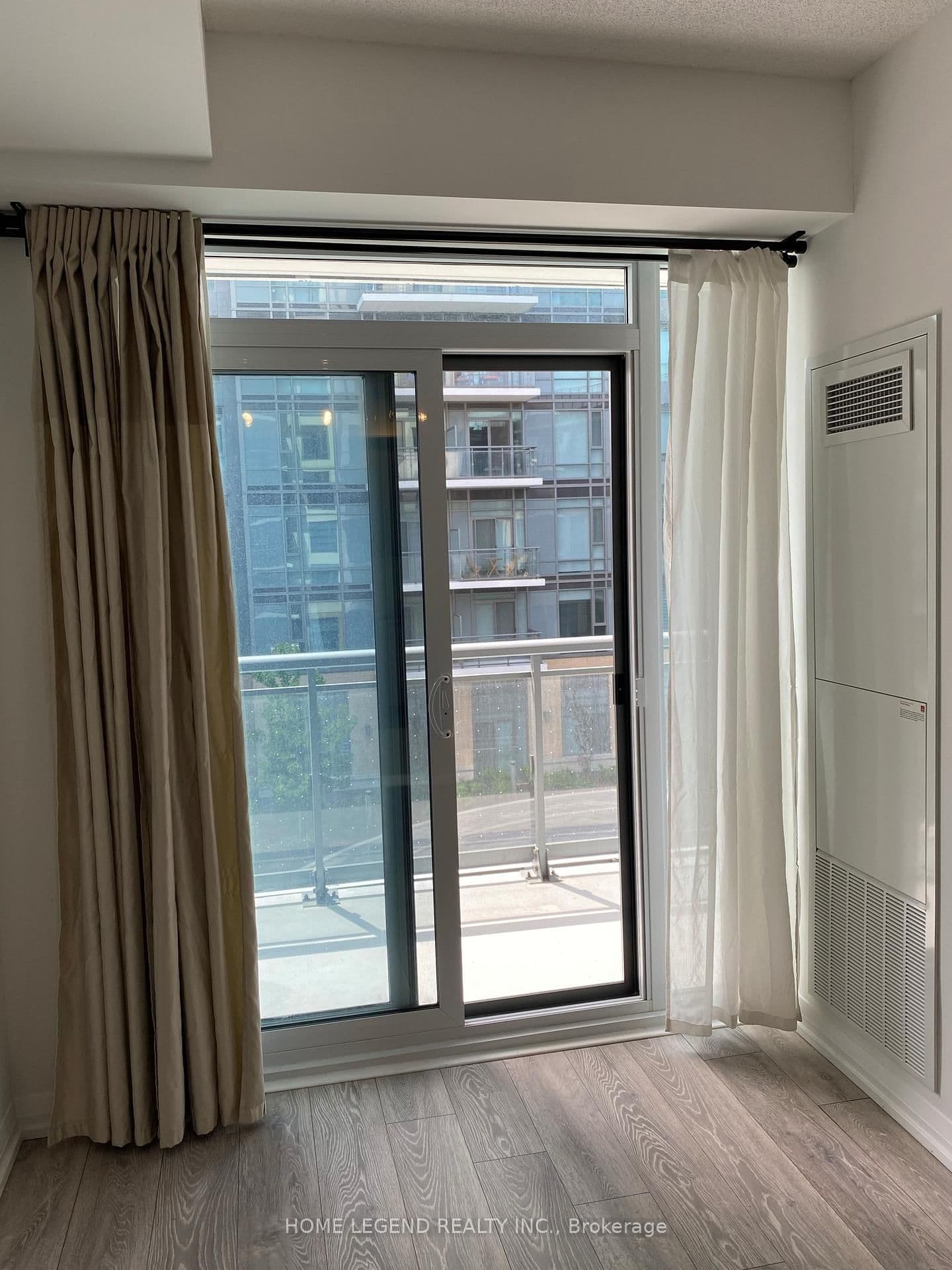 60 Ann O'reilly Road N, Unit 366 thumbnail 6