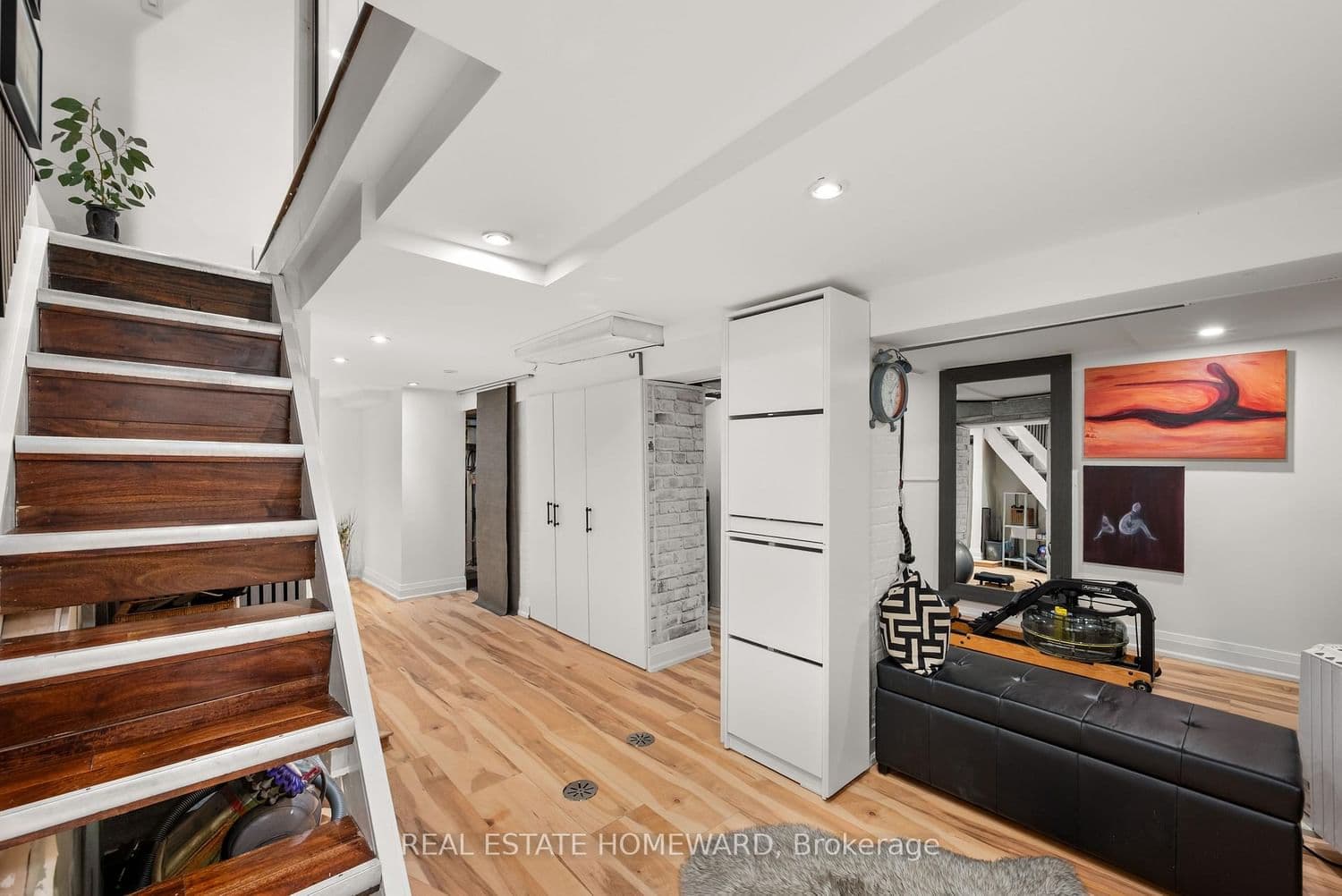157 Ranleigh Avenue thumbnail 37
