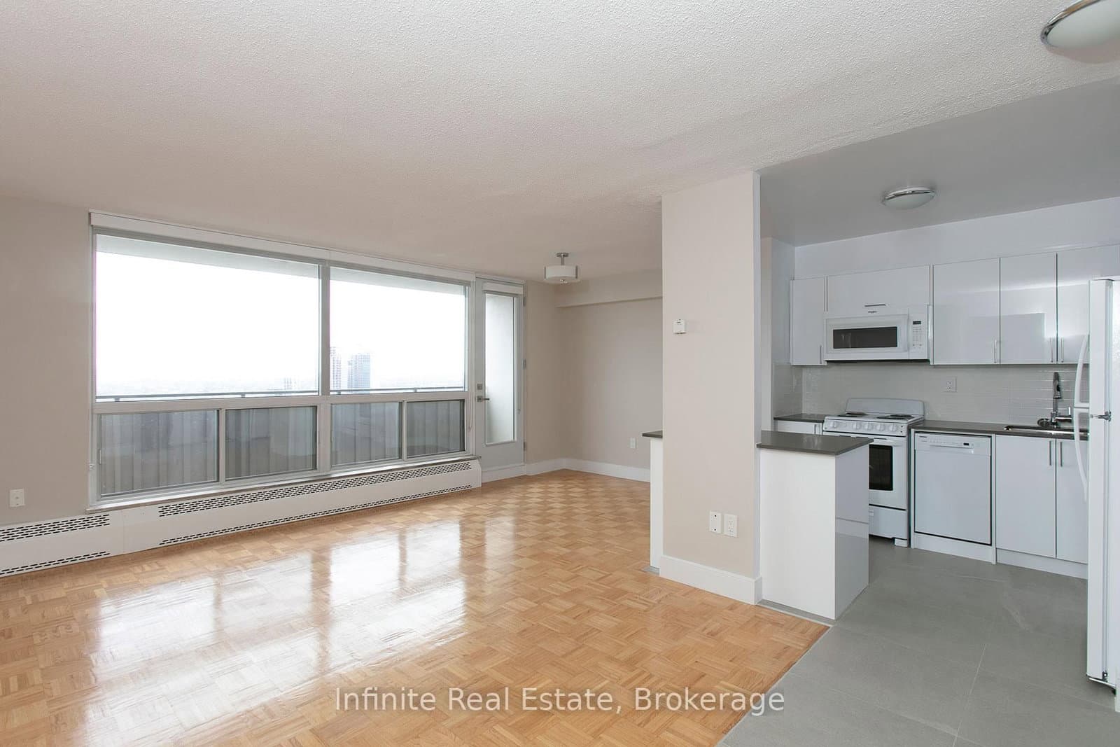 666 Spadina Avenue, Unit 403 thumbnail 6