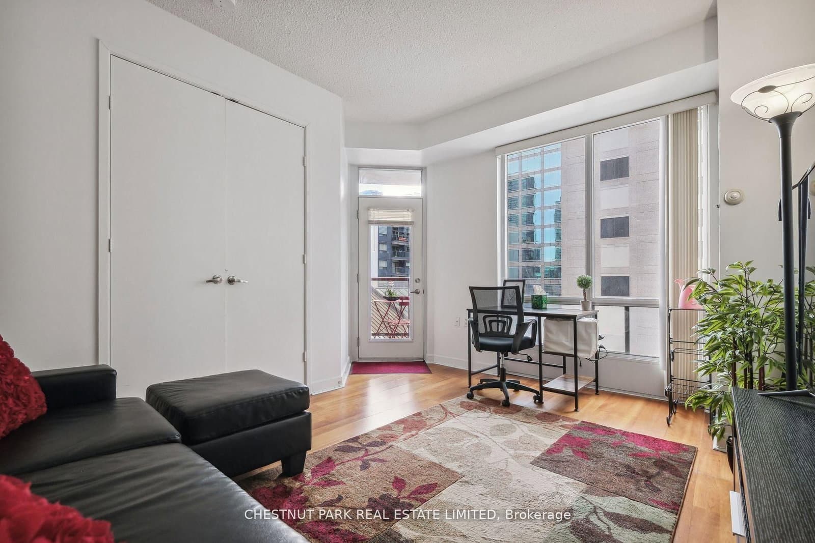 85 Bloor Street E, Unit 1014 thumbnail 9