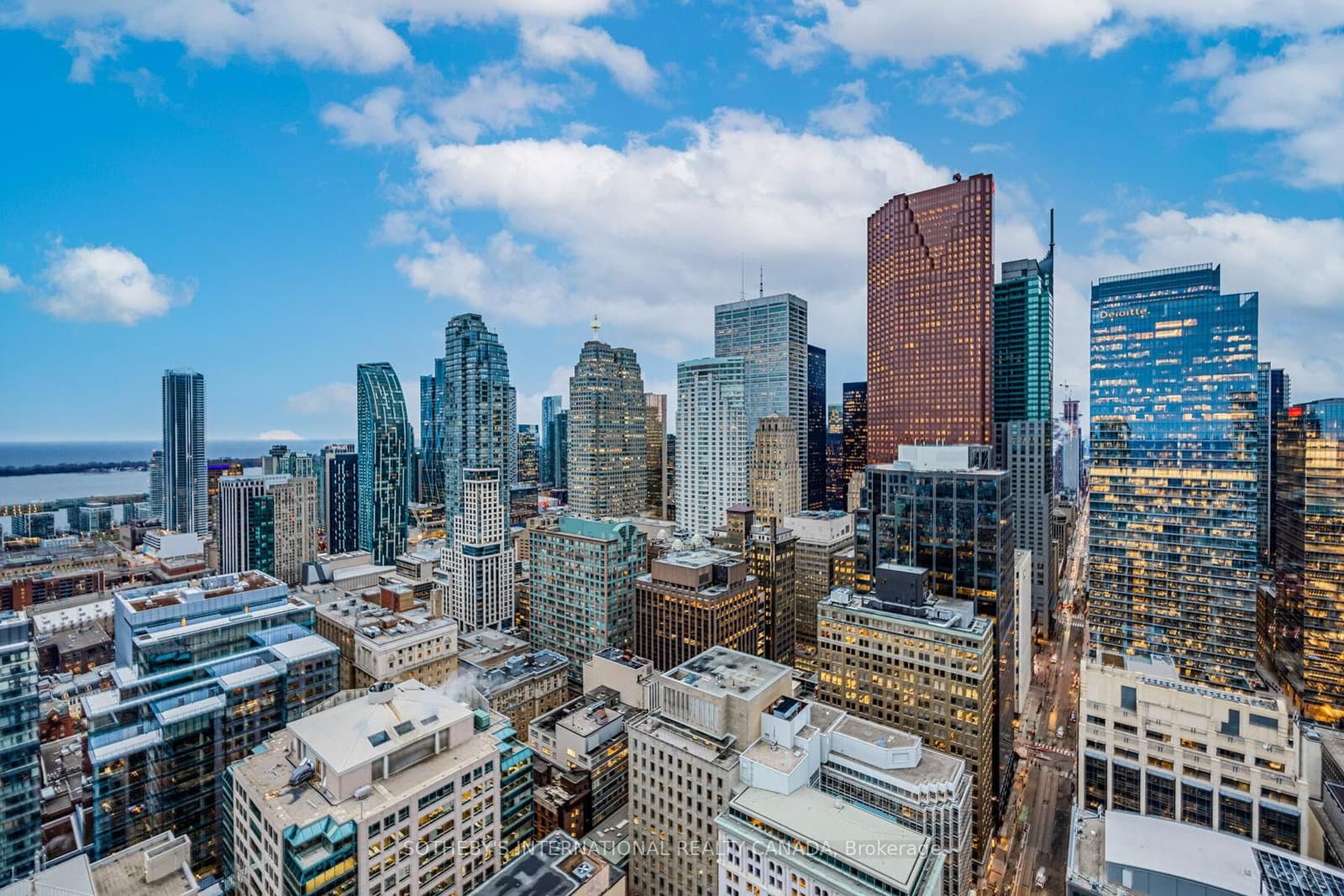 33 Lombard Street, Unit 4301 thumbnail 28