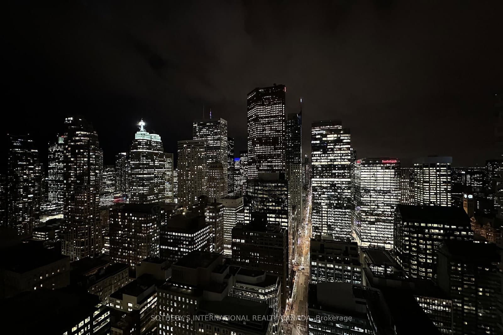 33 Lombard Street, Unit 4301 thumbnail 35