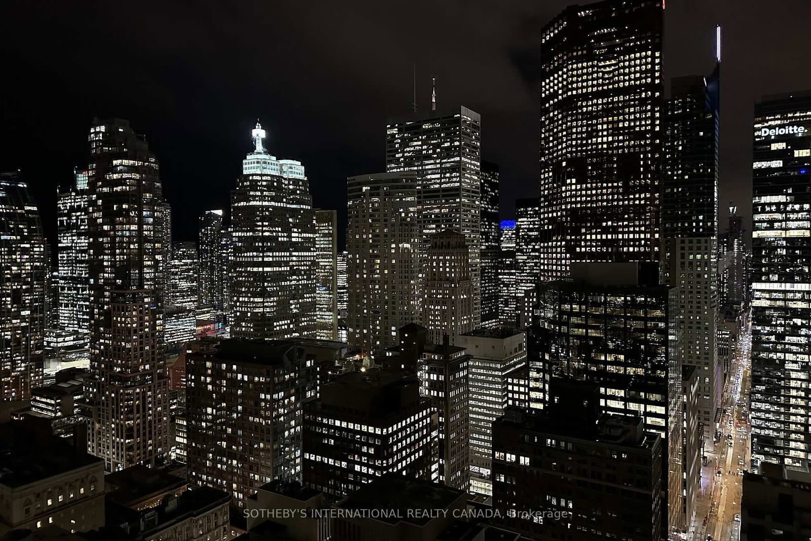 33 Lombard Street, Unit 4301 thumbnail 37