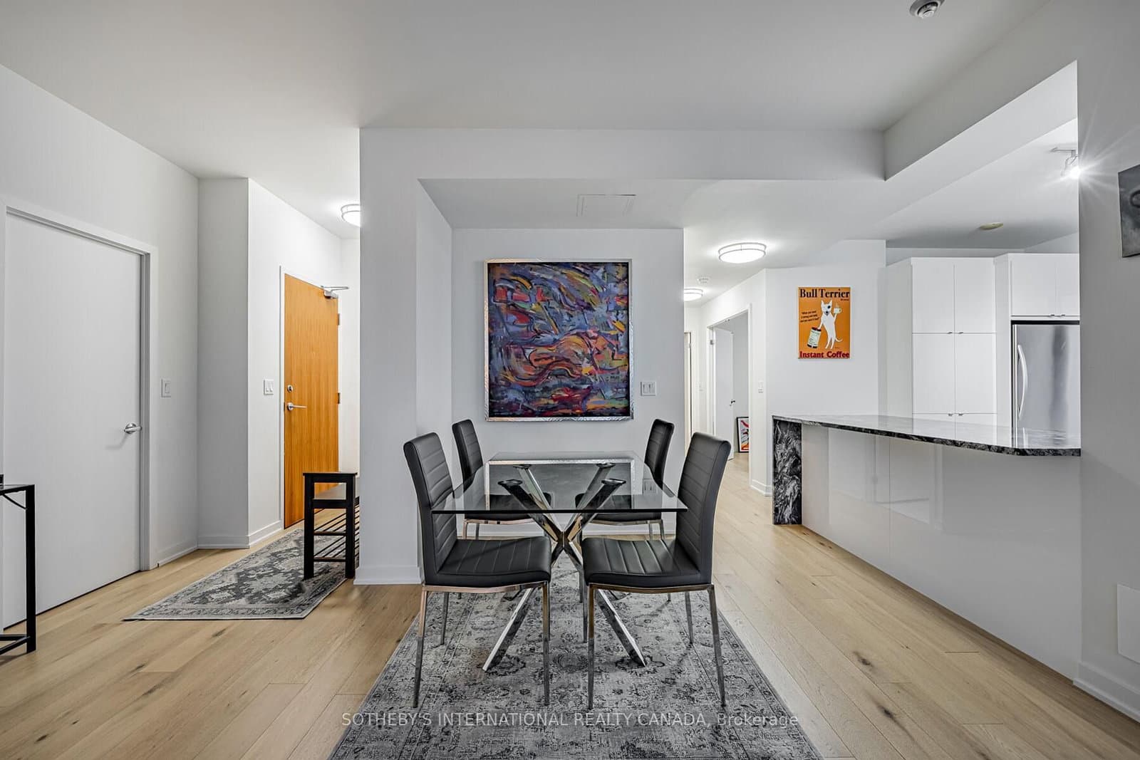 33 Lombard Street, Unit 4301 thumbnail 4