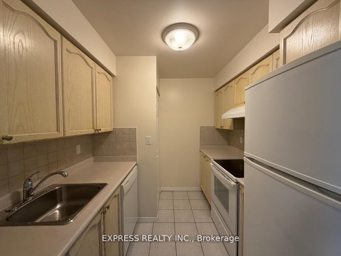 1 Pemberton Avenue, Unit 1009 thumbnail 7