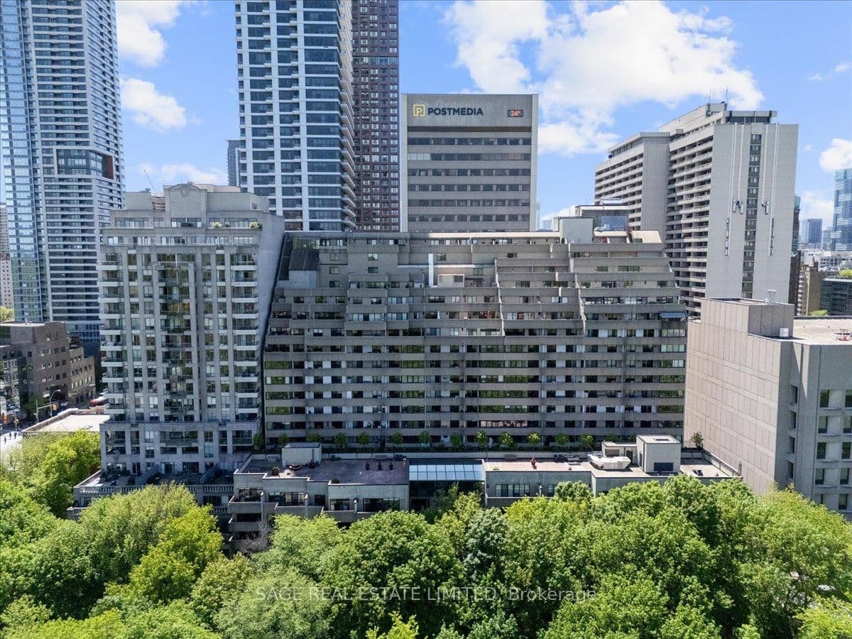360 Bloor Street E, Unit 209 - Image 1