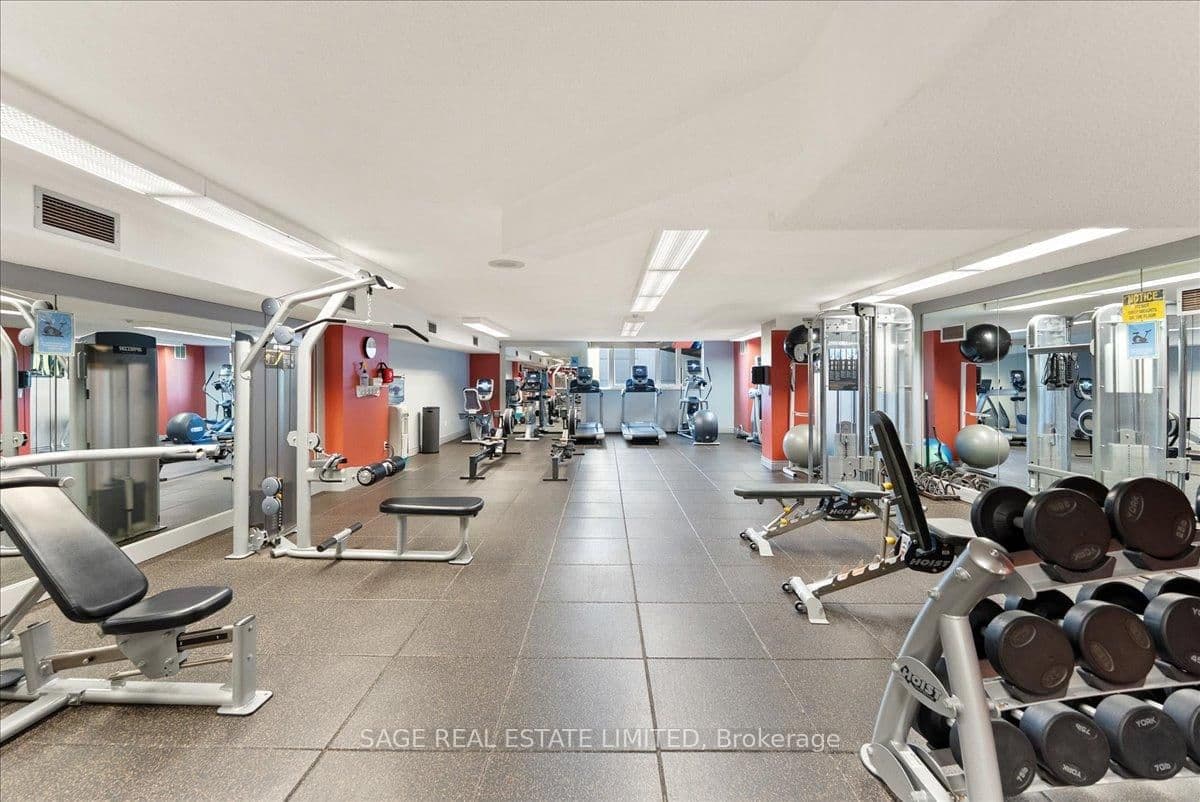 360 Bloor Street E, Unit 209 thumbnail 36