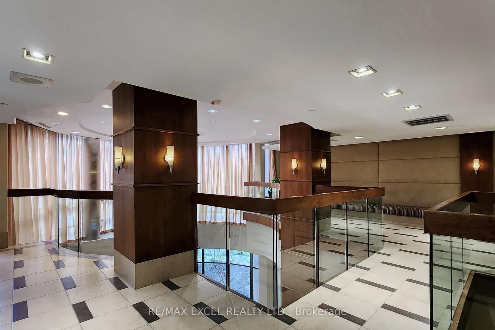 10 Northtown Way, Unit 814 thumbnail 11