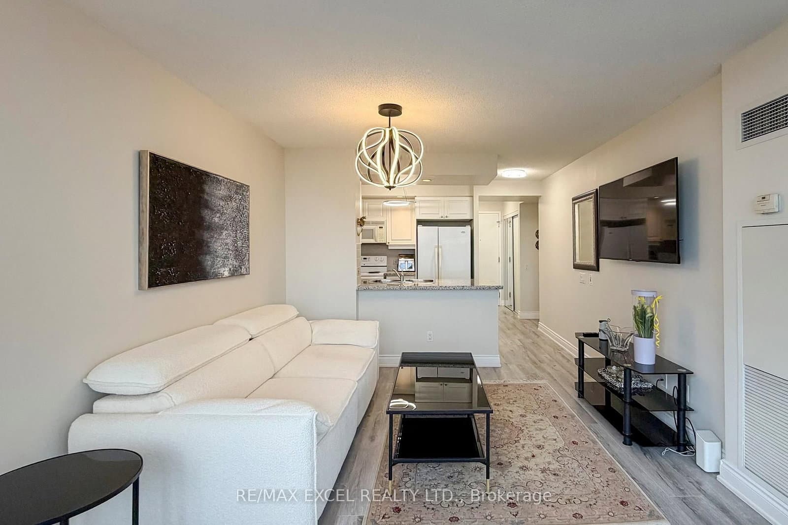 10 Northtown Way, Unit 814 thumbnail 15