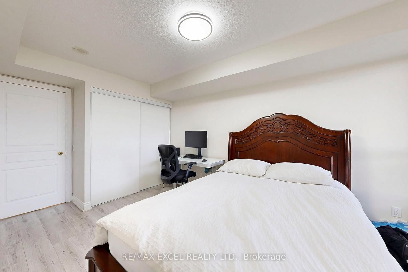10 Northtown Way, Unit 814 thumbnail 21