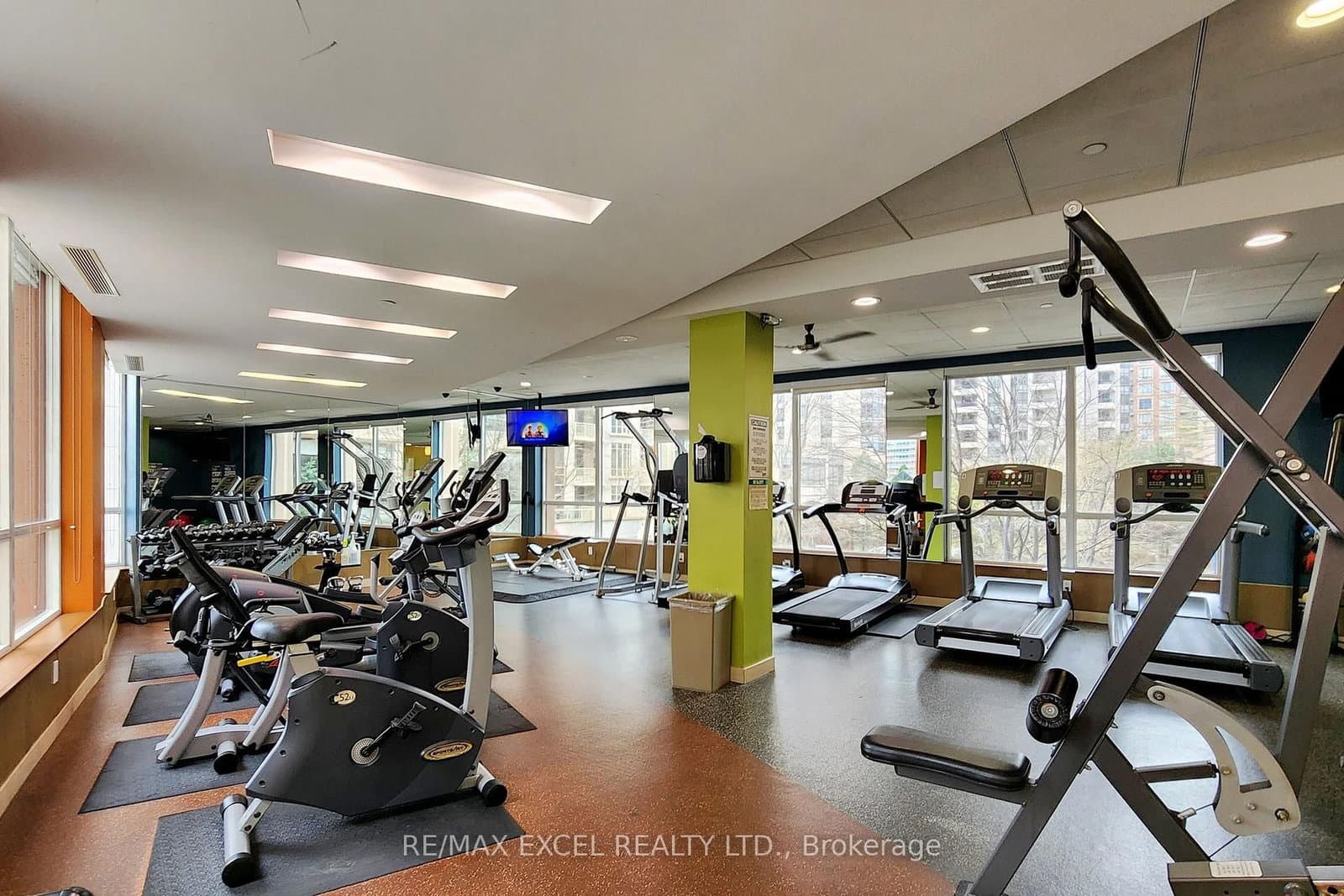 10 Northtown Way, Unit 814 thumbnail 33