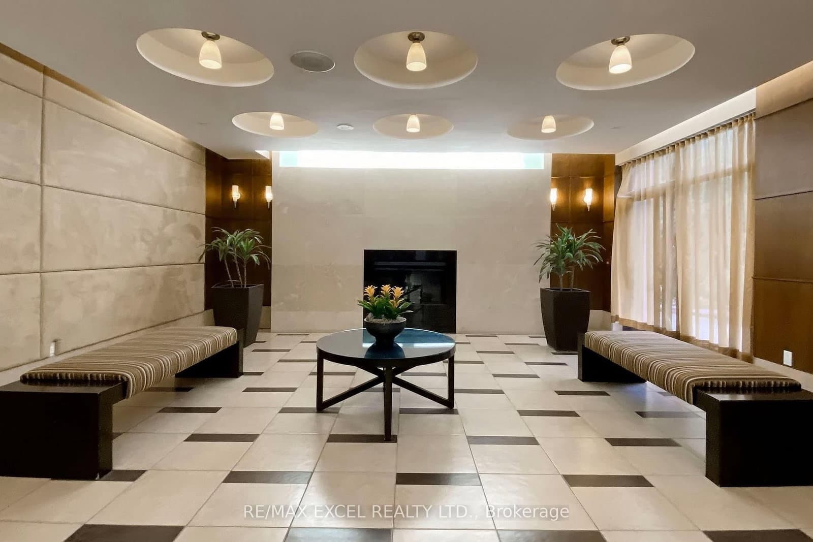 10 Northtown Way, Unit 814 thumbnail 35