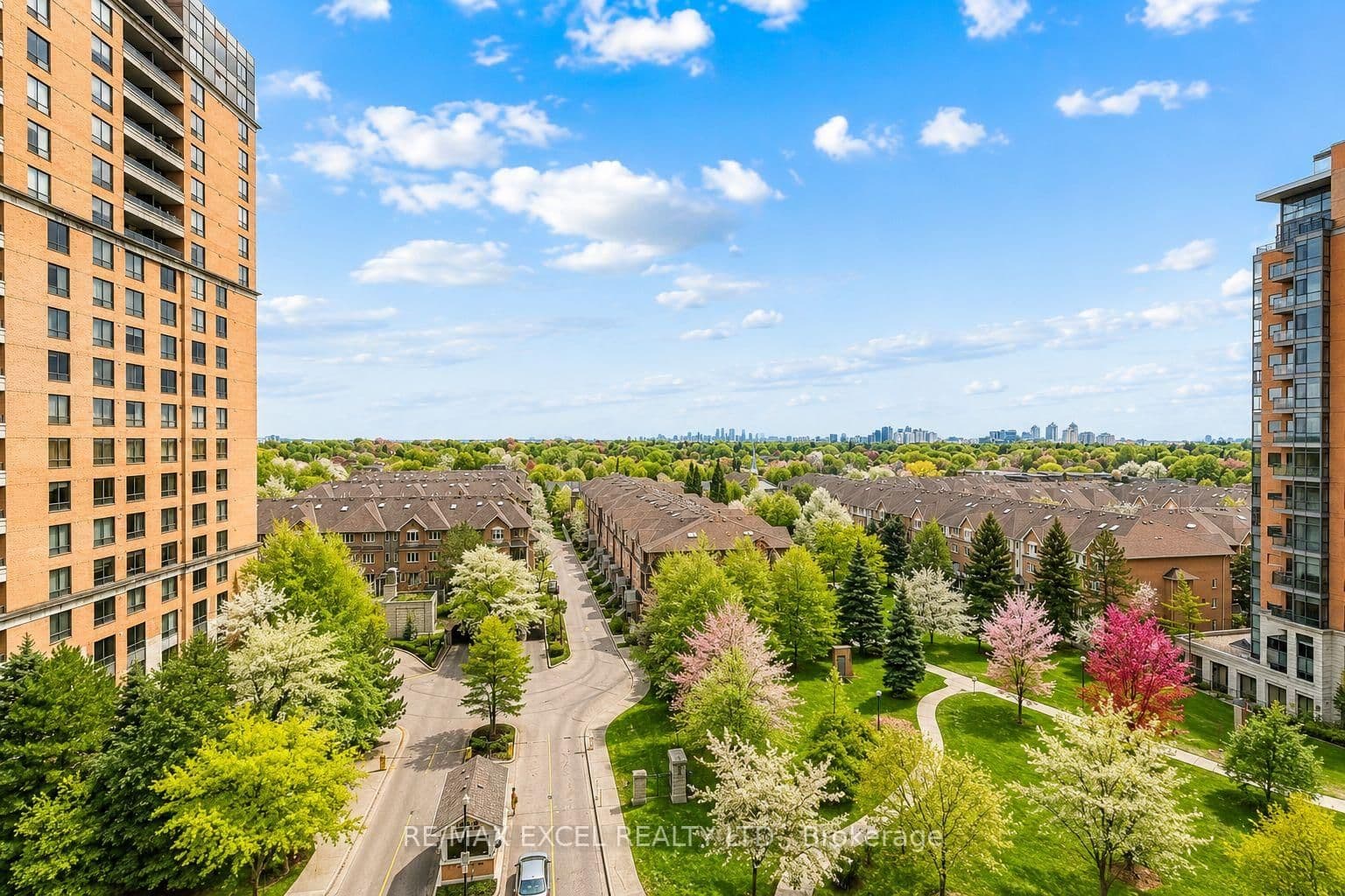 10 Northtown Way, Unit 814 thumbnail 4