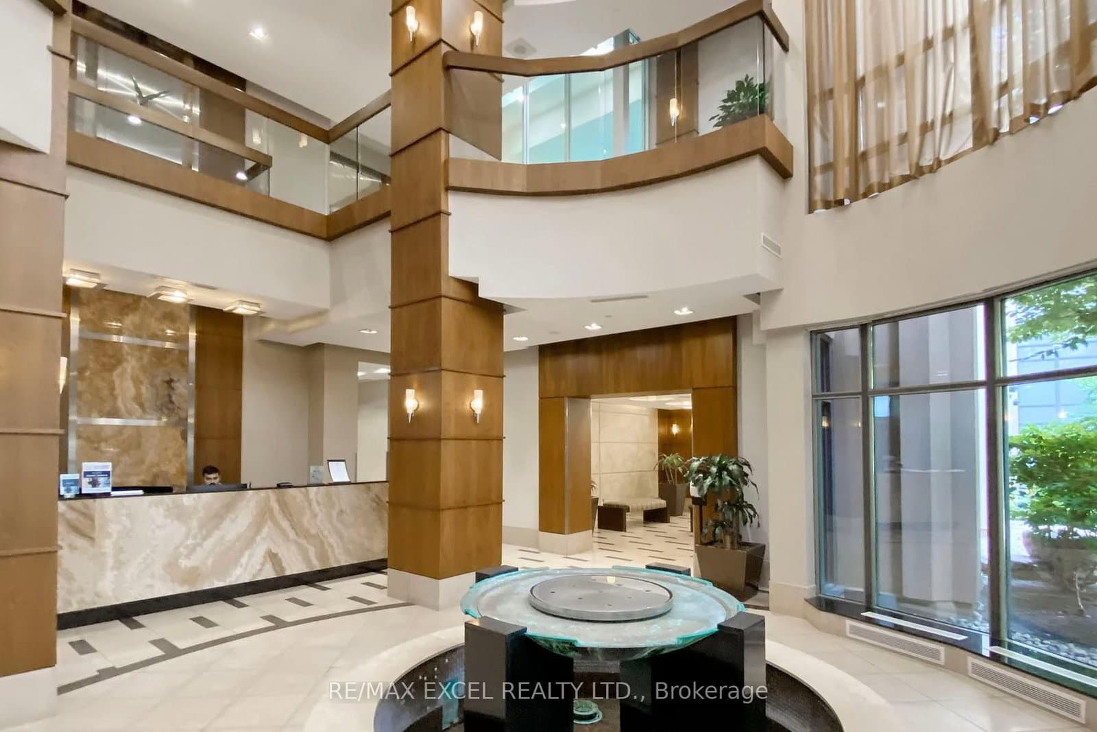 10 Northtown Way, Unit 814 thumbnail 7