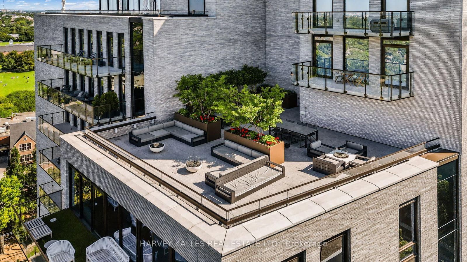 215 Lonsdale Road, Unit 1205 thumbnail 24