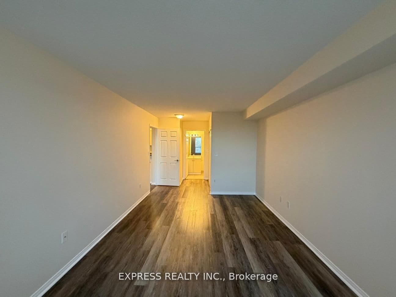 39 Pemberton Avenue, Unit 710 thumbnail 10