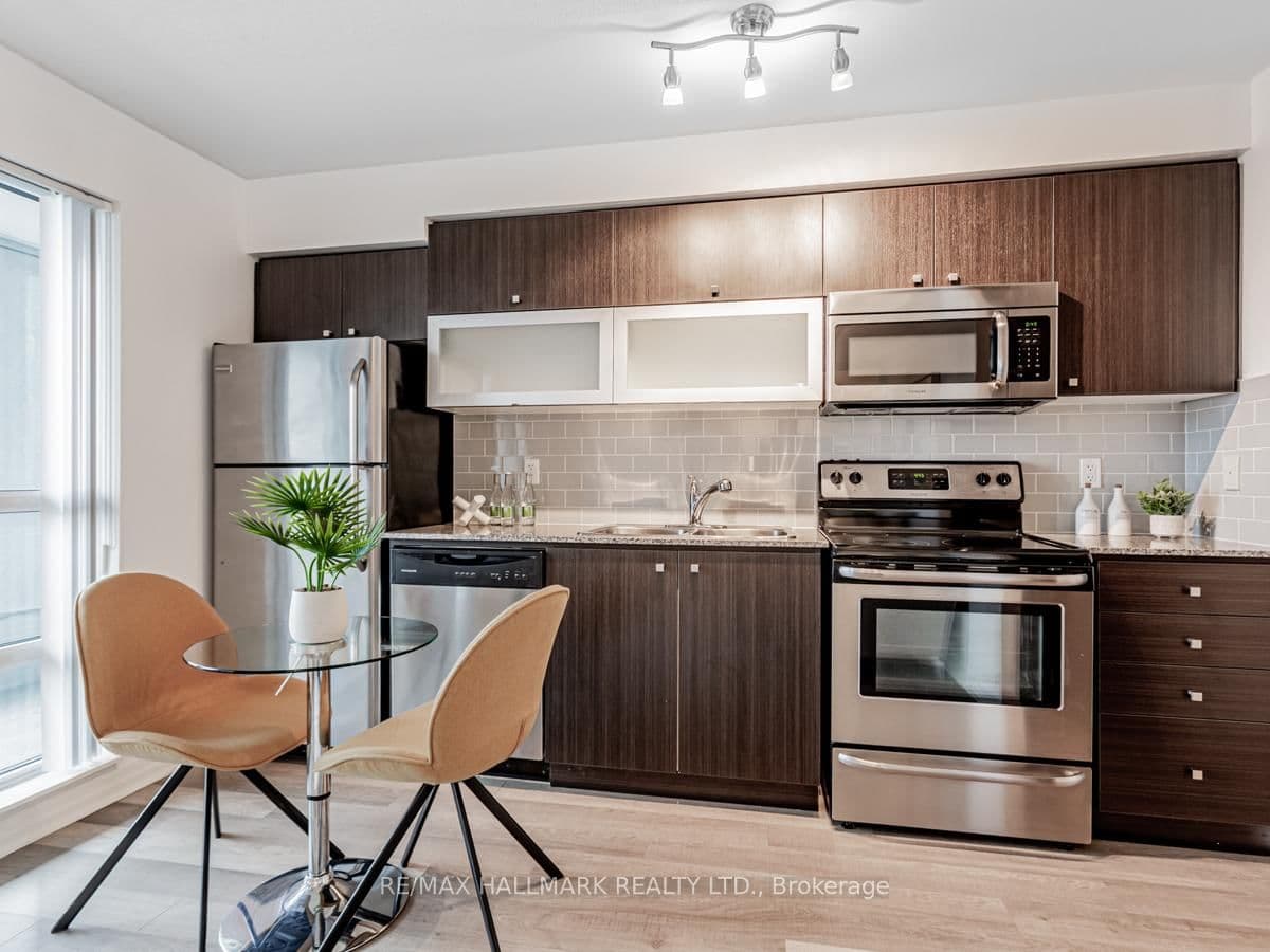 2015 Sheppard Avenue E, Unit 1905 thumbnail 14