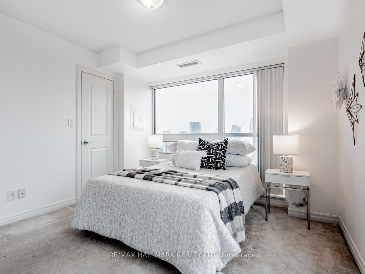 2015 Sheppard Avenue E, Unit 1905 thumbnail 20