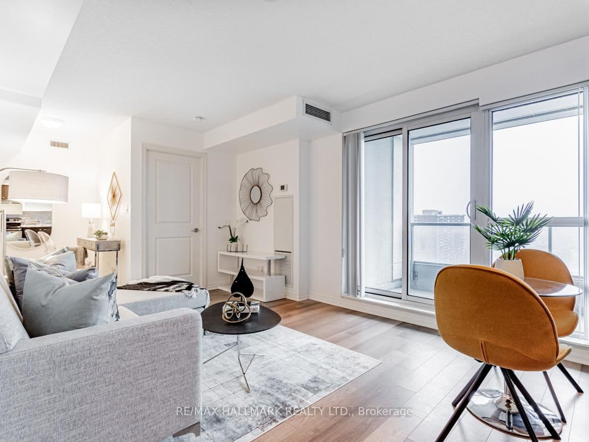 2015 Sheppard Avenue E, Unit 1905 thumbnail 3