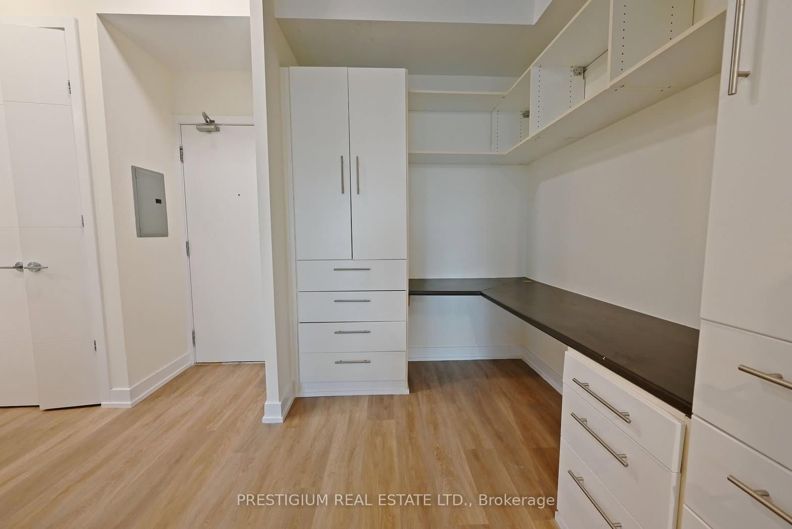 66 Portland Street, Unit 611 thumbnail 8