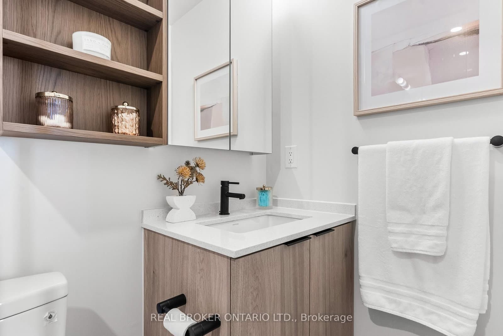 181 Sterling Road, Unit 902 thumbnail 12