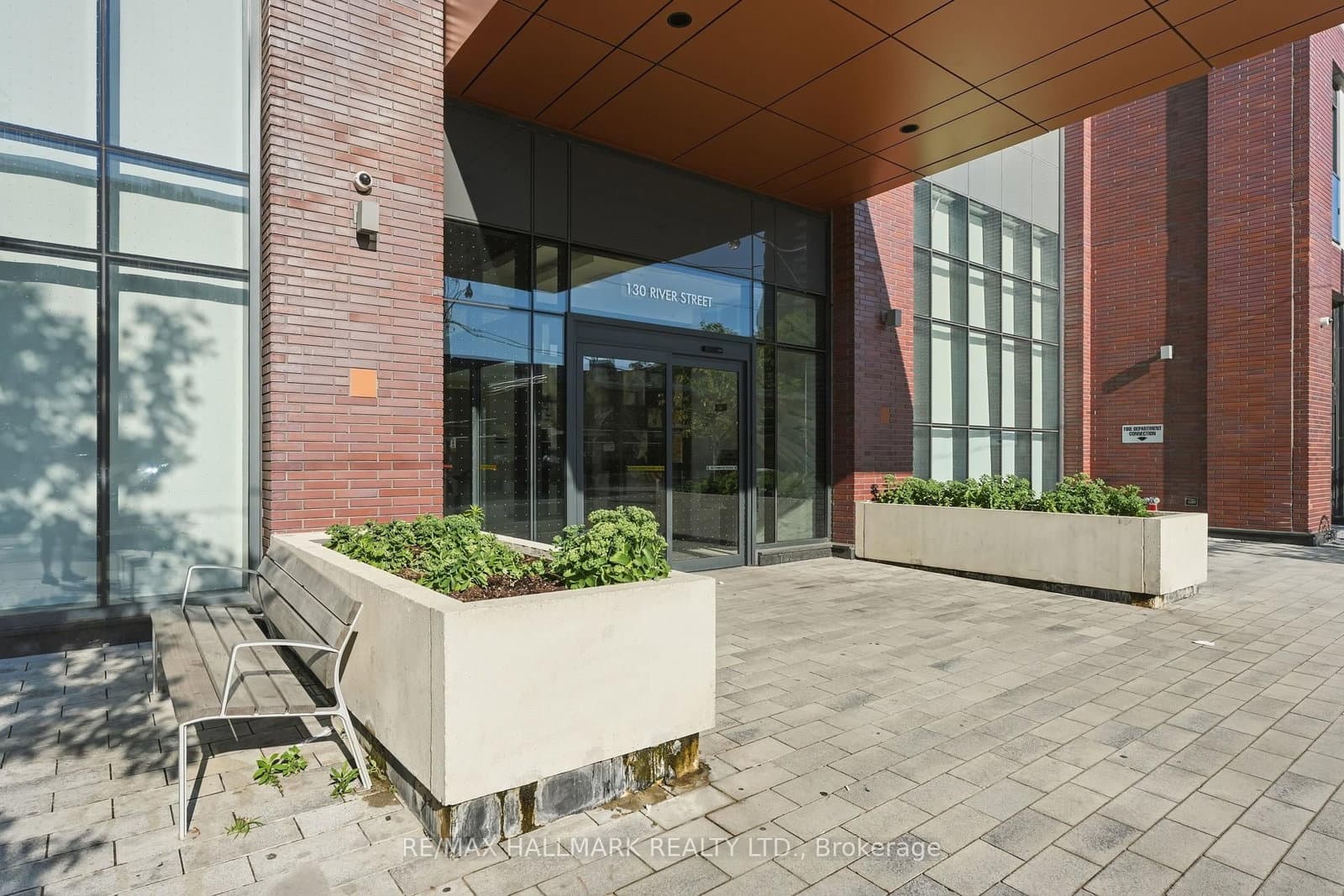 130 River Street, Unit 1306 thumbnail 14