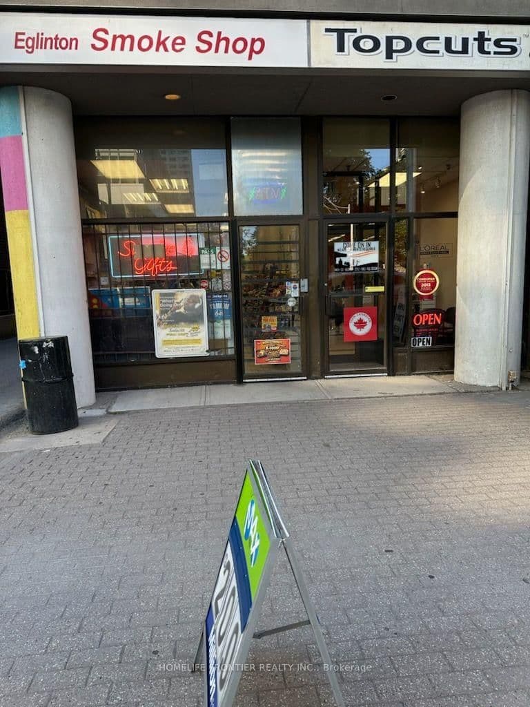 150 Eglinton Avenue E, Unit 1 thumbnail 3