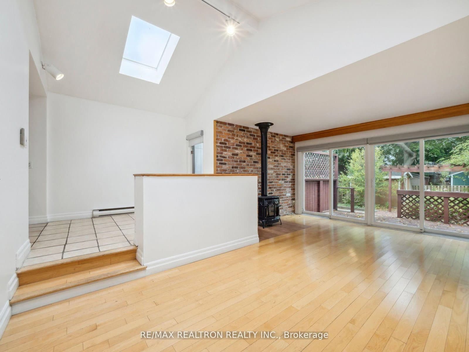 186 Wanless Avenue thumbnail 22