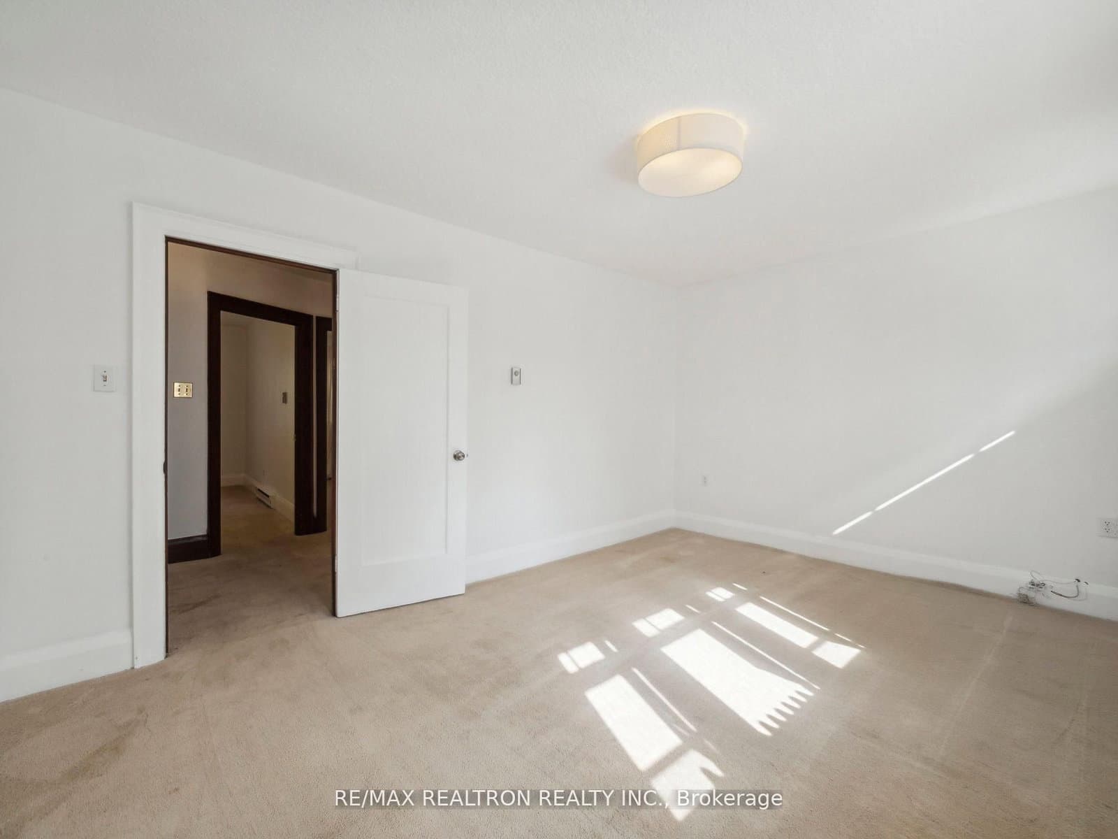 186 Wanless Avenue thumbnail 27