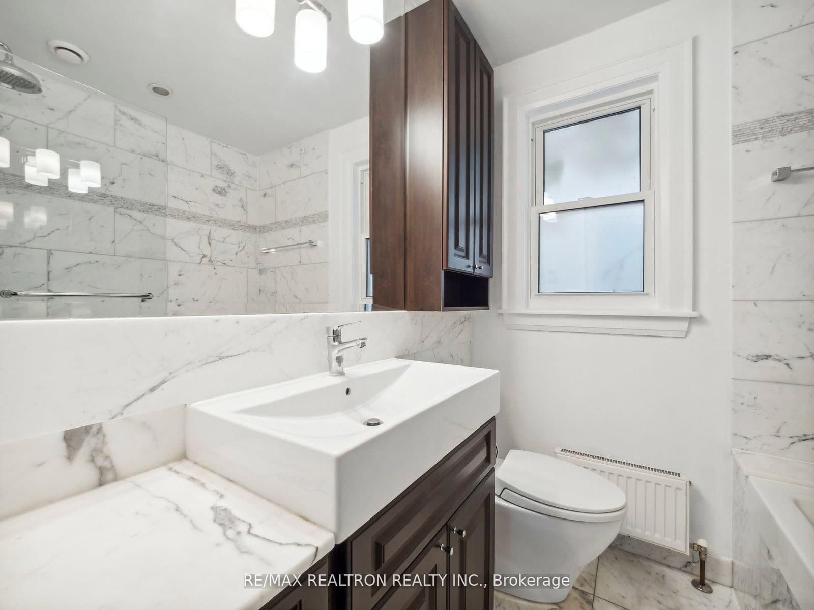186 Wanless Avenue thumbnail 31