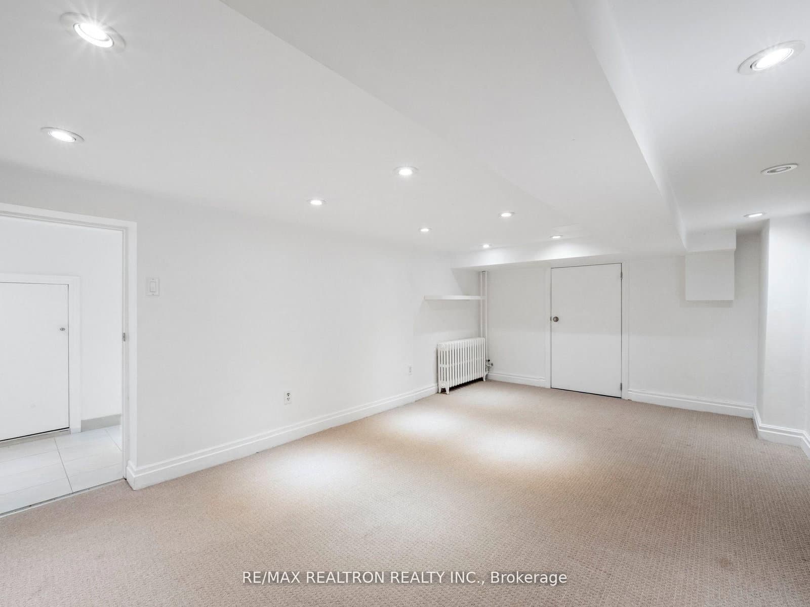 186 Wanless Avenue thumbnail 32