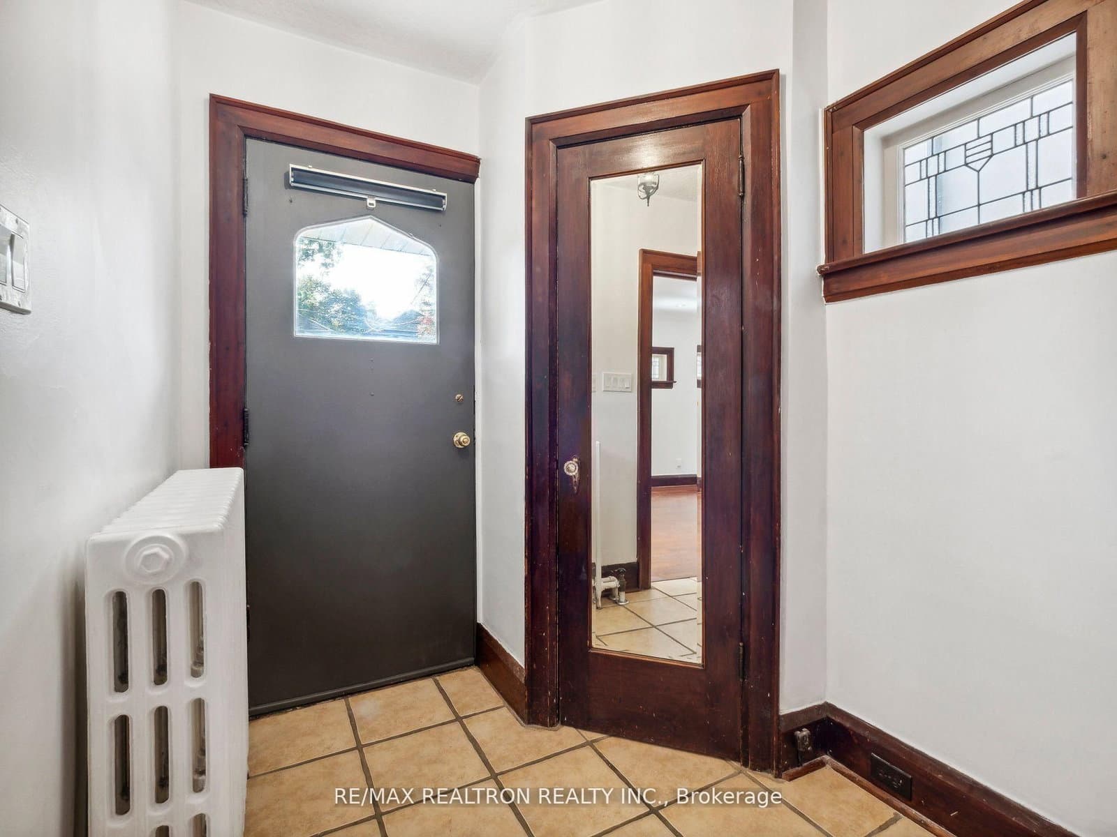 186 Wanless Avenue thumbnail 5
