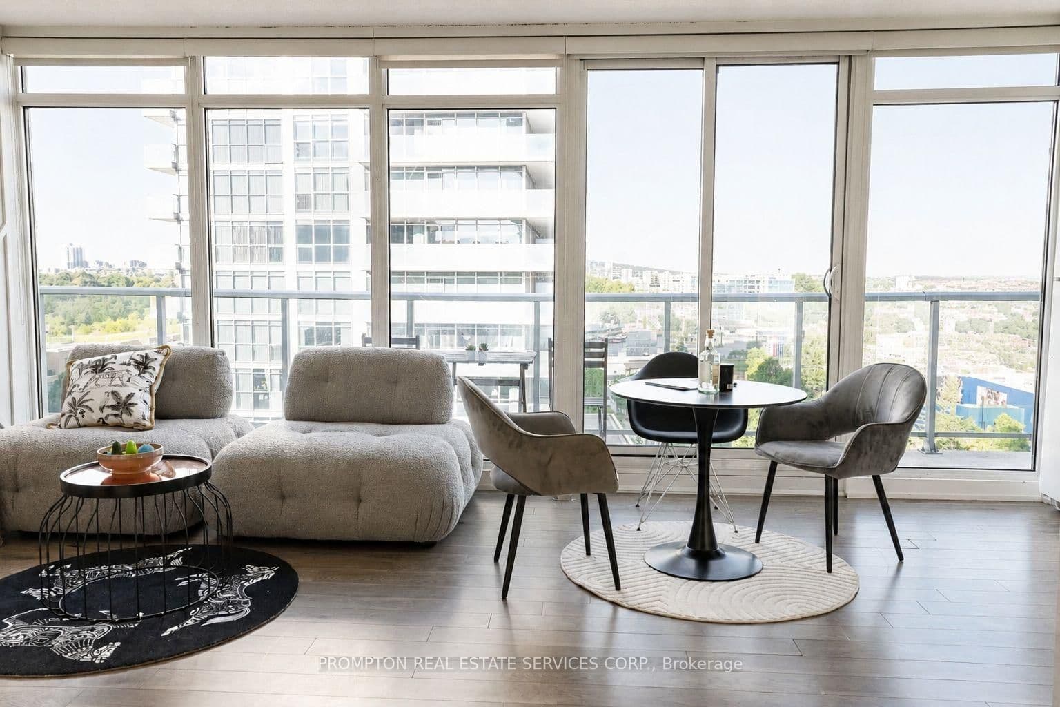 72 Esther Shiner Boulevard, Unit 717 thumbnail 11