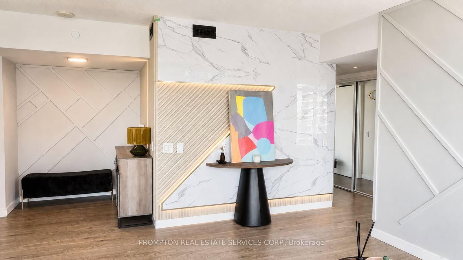 72 Esther Shiner Boulevard, Unit 717 thumbnail 15
