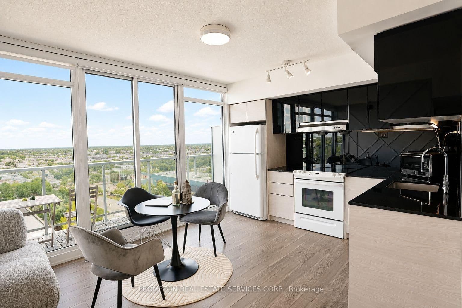 72 Esther Shiner Boulevard, Unit 717 thumbnail 19