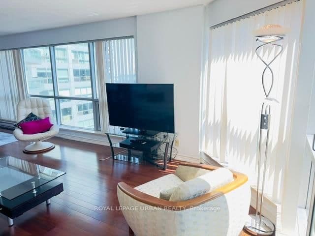 10 Yonge Street, Unit 2702 thumbnail 7