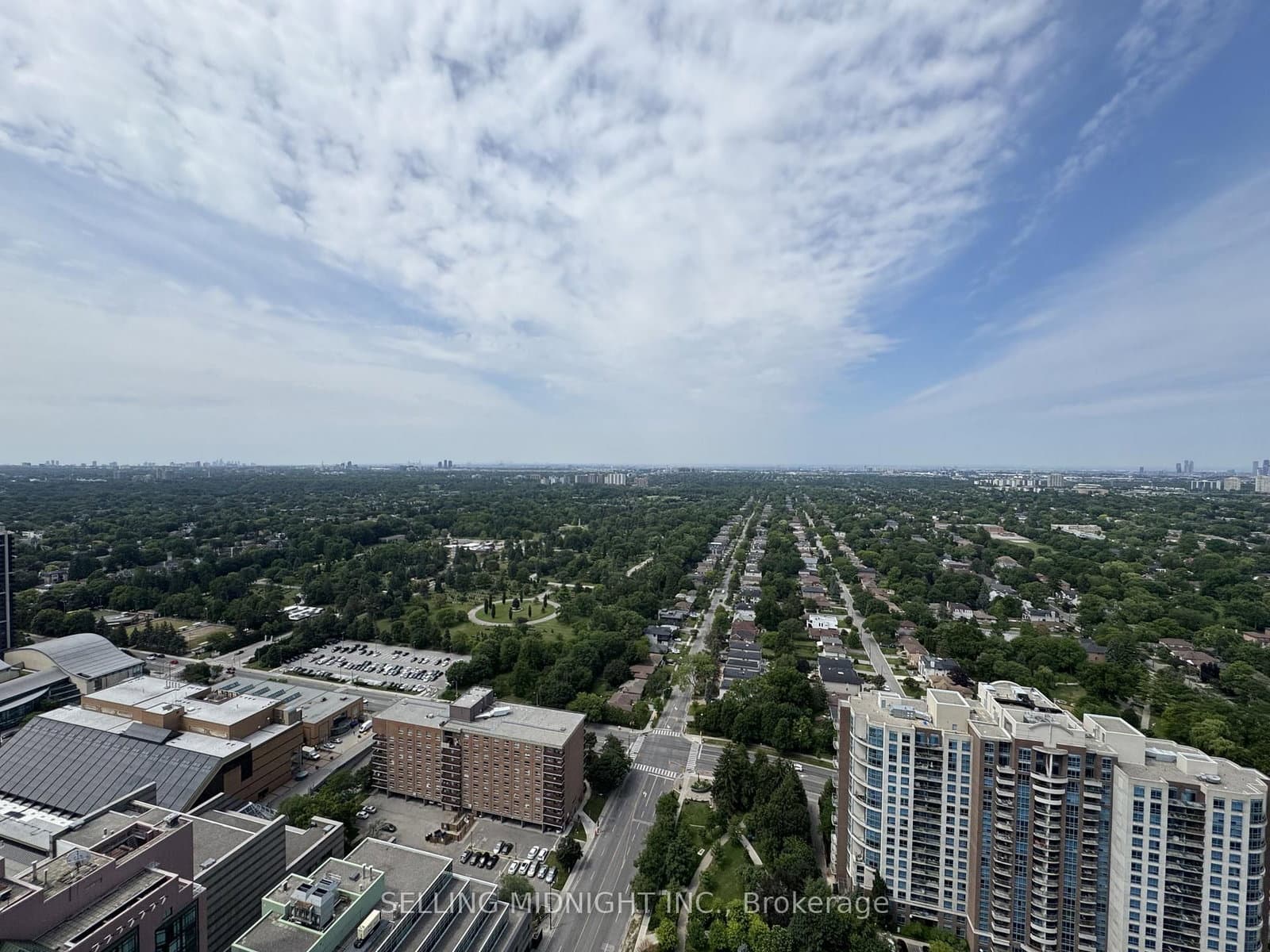 5162 Yonge Street, Unit PH301 thumbnail 16