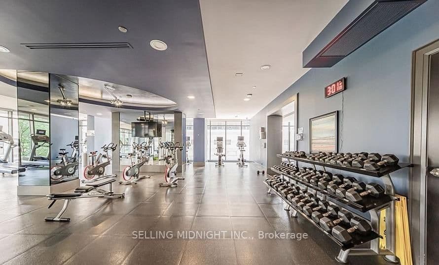 5162 Yonge Street, Unit PH301 thumbnail 22